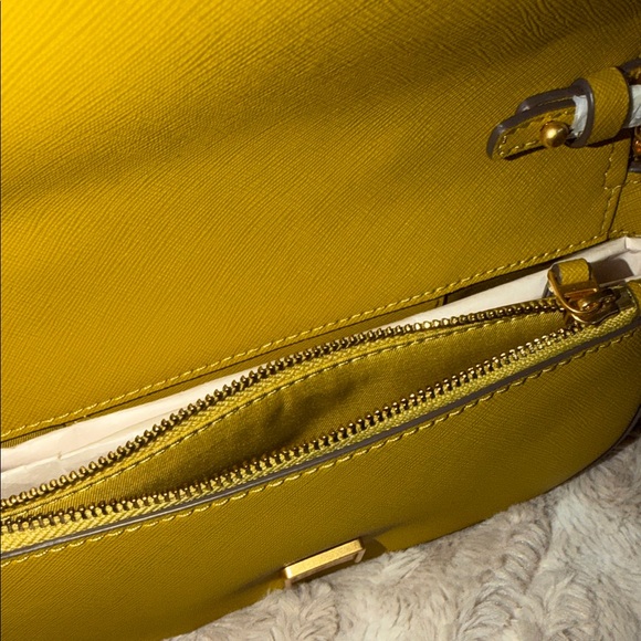 Tory Burch Emerson Top Handle Crossbody Island Palm with Matching wallet - Picture 8 of 16